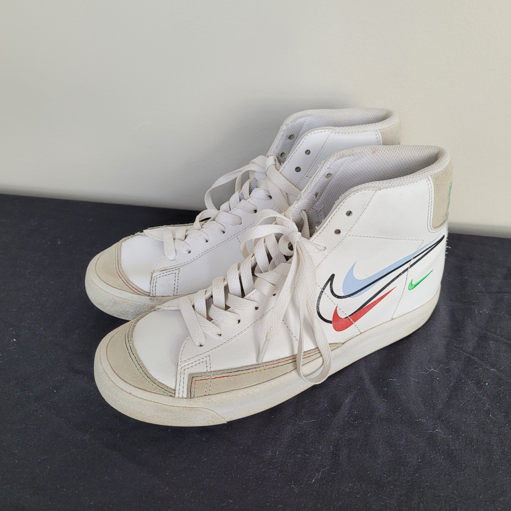 Nike Blazer Mid '77 Sneakers with Multicolor Swoosh Size 7Y